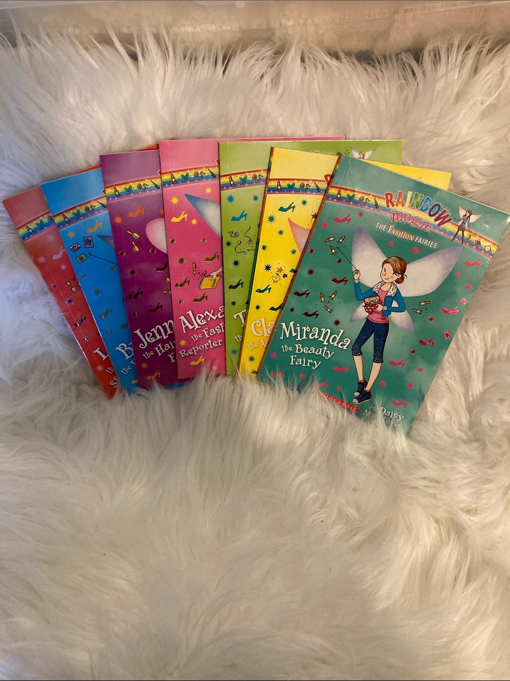 Rainbow Magic the Fashion Fairies box book set